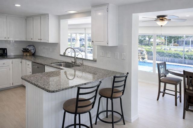 2066 5TH Court SE, Vero Beach, FL 32962