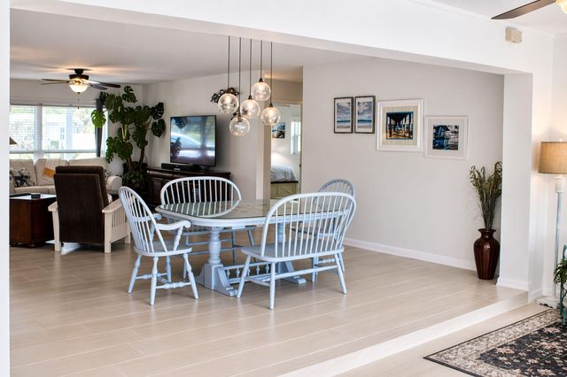 2066 5TH Court SE, Vero Beach, FL 32962