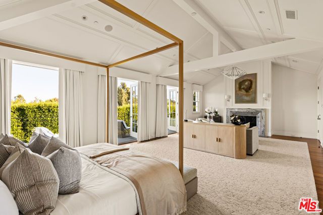 1232 Corsica Drive, Pacific Palisades (los Angeles), CA 90272
