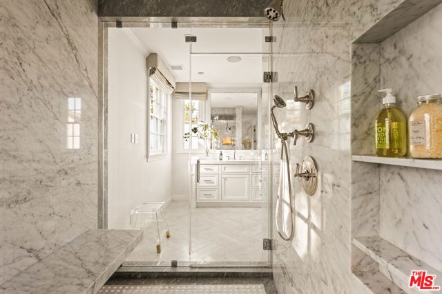 1232 Corsica Drive, Pacific Palisades (los Angeles), CA 90272