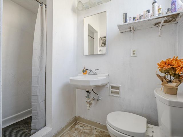 215 Palm Avenue, Watsonville, CA 95076