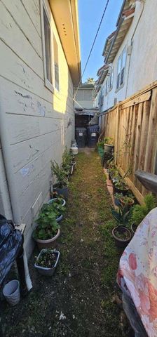 215 Palm Avenue, Watsonville, CA 95076