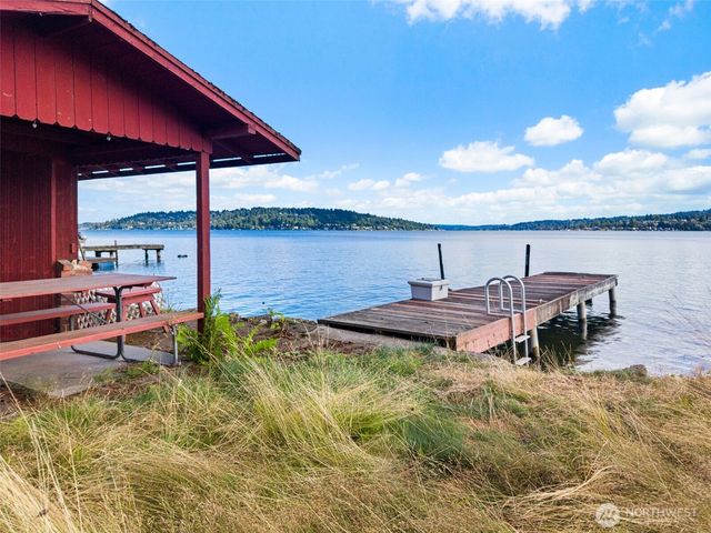 11136 Rainier Avenue S, Seattle, WA 98178