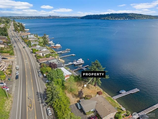 11136 Rainier Avenue S, Seattle, WA 98178
