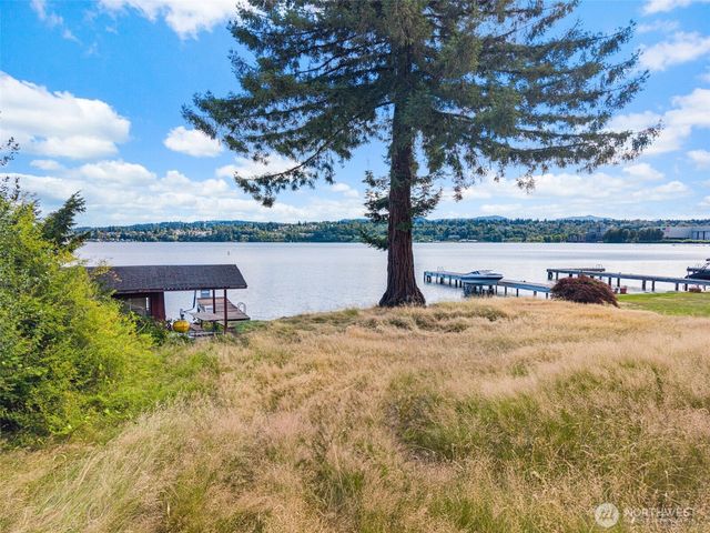 11136 Rainier Avenue S, Seattle, WA 98178