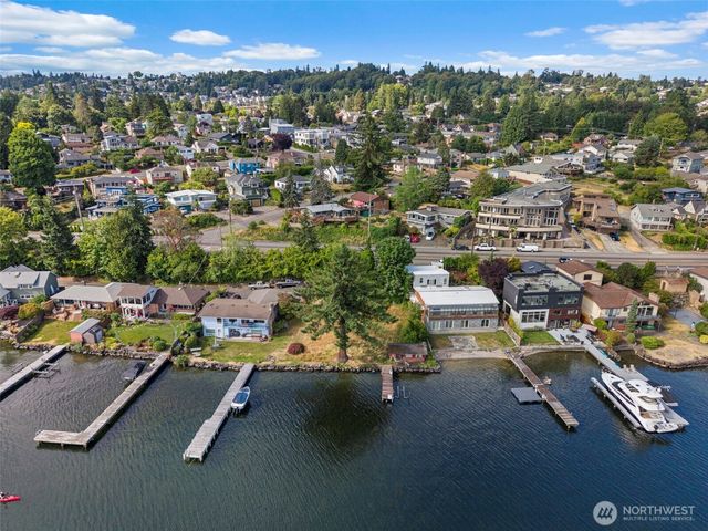 11136 Rainier Avenue S, Seattle, WA 98178