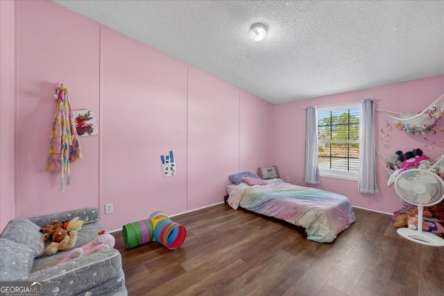 124 Willow Lane NE, Ludowici, GA 31316
