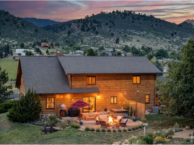 3336 Huckleberry Way, Loveland, CO 80538