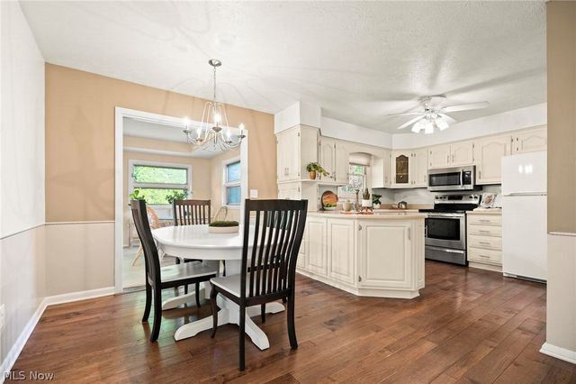35671 Chesterfield Drive, North Ridgeville, OH 44039