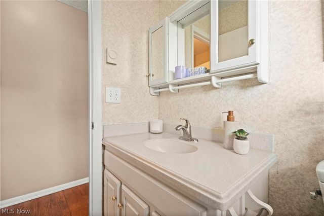 35671 Chesterfield Drive, North Ridgeville, OH 44039