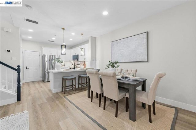 4719 Sandyford Ct, Dublin, CA 94568