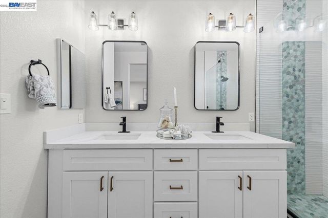 4719 Sandyford Ct, Dublin, CA 94568