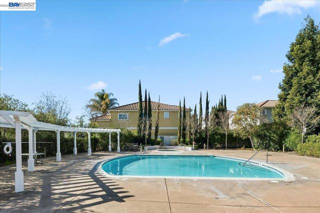 4719 Sandyford Ct, Dublin, CA 94568