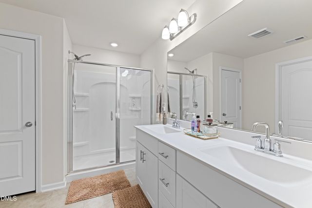 131 White Ash Drive, Clayton, NC 27527