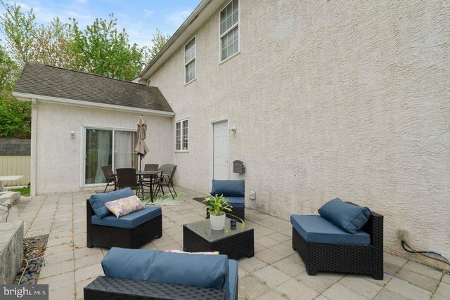 32 MEADOW LN, Pottstown, PA 19465