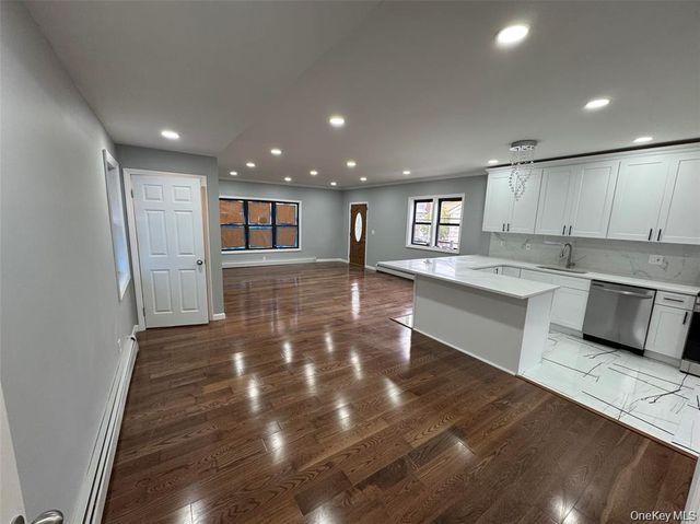 189 Legion Street, Brooklyn, NY 11212