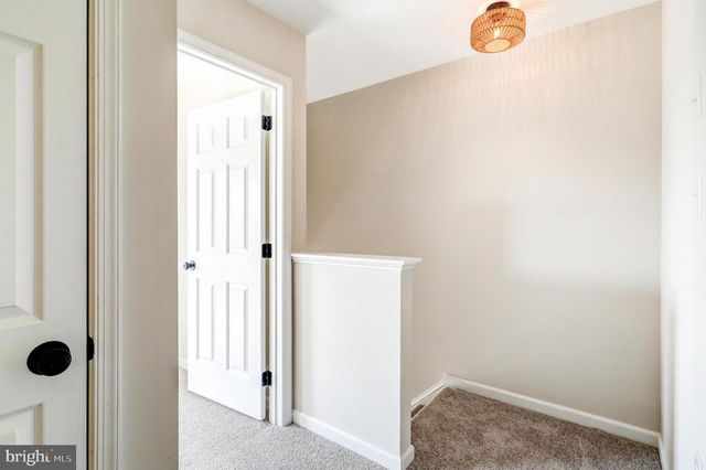 445 CHARLES CIR, York, PA 17406