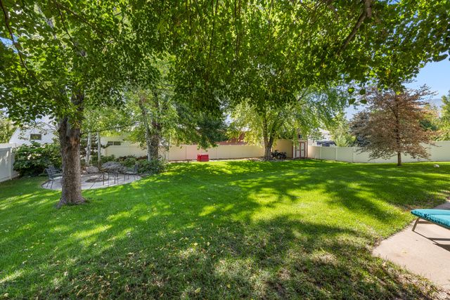 6 N SHADY LN, Salem, UT 84653