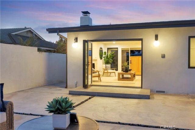 900 Catalina Avenue, Seal Beach, CA 90740