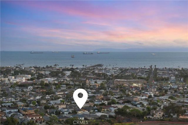 900 Catalina Avenue, Seal Beach, CA 90740