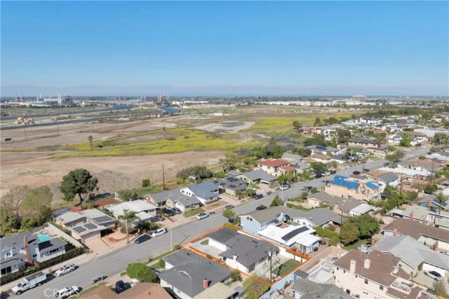 900 Catalina Avenue, Seal Beach, CA 90740