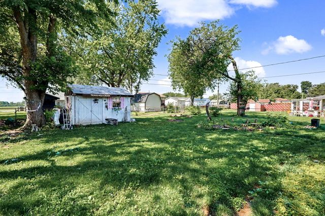37 Weinland Street 37 Weinland Street, New Carlisle, OH 45344