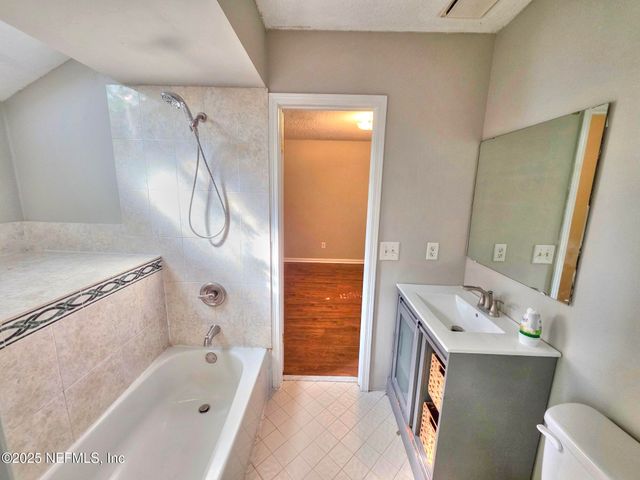 4316 PILGRIM Way, Jacksonville, FL 32257