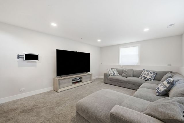 17800 Central Park Avenue, Country Club Hills, IL 60478