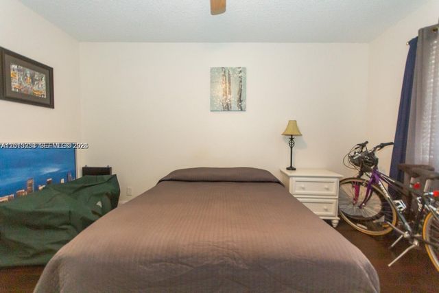 16561 Blatt Blvd 201, Weston, FL 33326