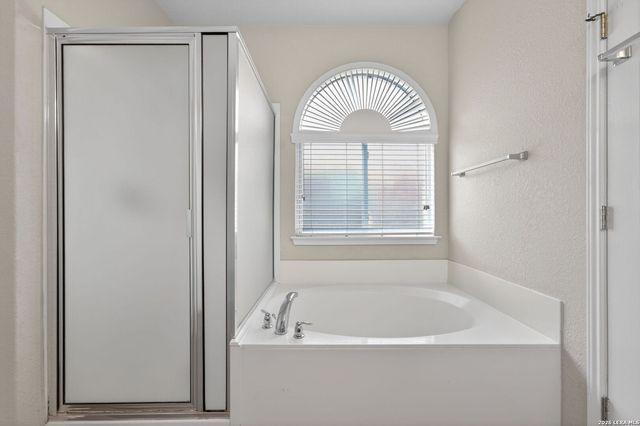 244 Kipper Ave, Cibolo, TX 78108