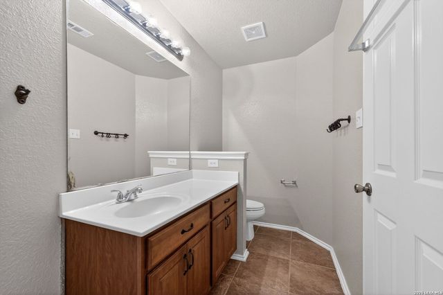 244 Kipper Ave, Cibolo, TX 78108