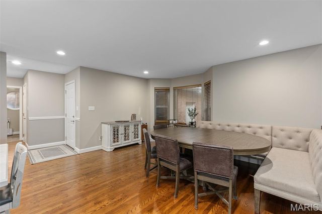 2 Deer Hollow Lane, Litchfield, IL 62056