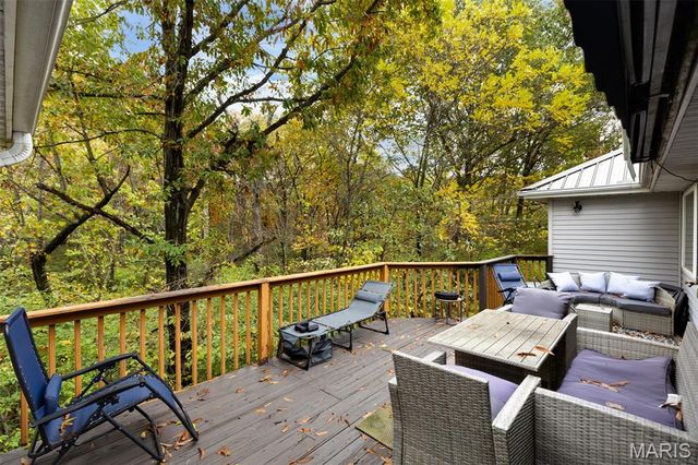 2 Deer Hollow Lane, Litchfield, IL 62056