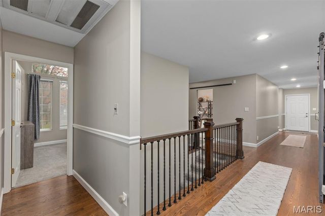 2 Deer Hollow Lane, Litchfield, IL 62056