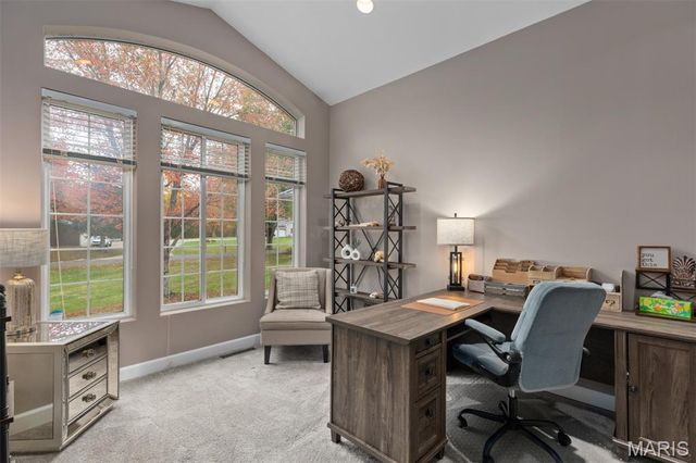 2 Deer Hollow Lane, Litchfield, IL 62056