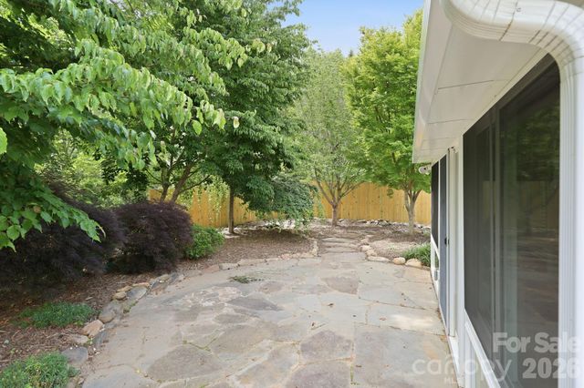 45 Beekeeper Trail, Swannanoa, NC 28778