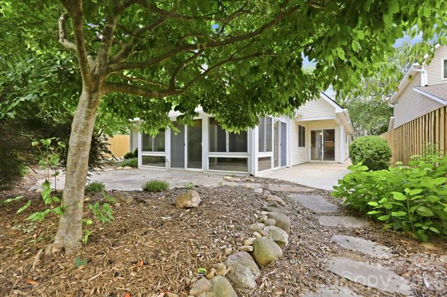 45 Beekeeper Trail, Swannanoa, NC 28778