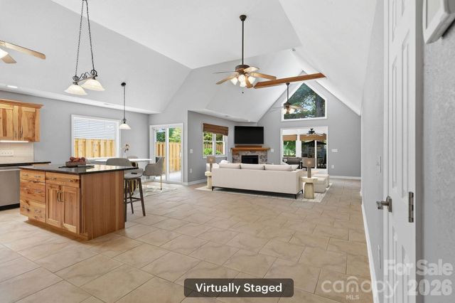 45 Beekeeper Trail, Swannanoa, NC 28778
