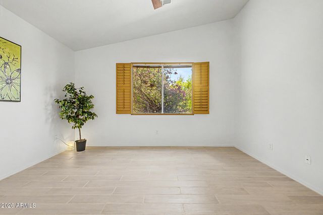 7307 N 73RD Drive, Glendale, AZ 85303