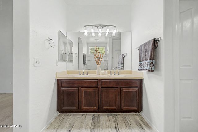 7307 N 73RD Drive, Glendale, AZ 85303