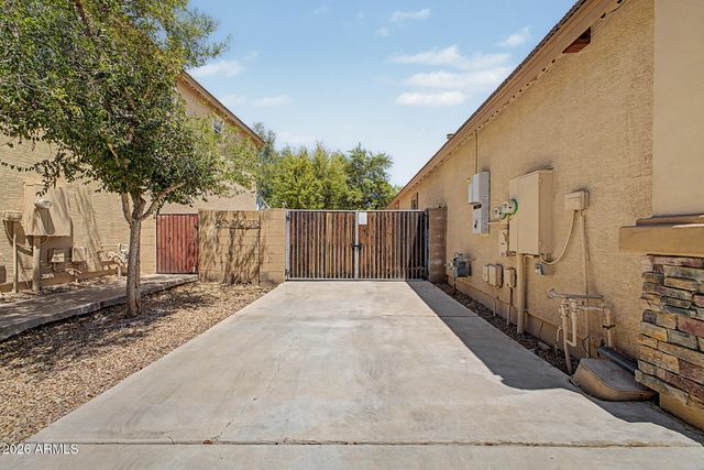 7307 N 73RD Drive, Glendale, AZ 85303
