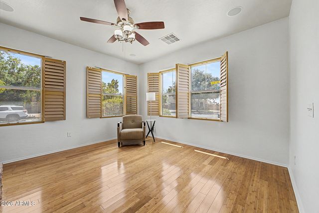 7307 N 73RD Drive, Glendale, AZ 85303