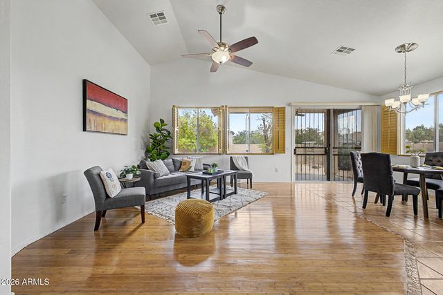 7307 N 73RD Drive, Glendale, AZ 85303