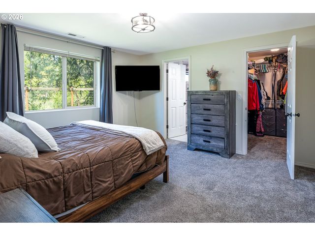 87660 TREK Dr, Veneta, OR 97487