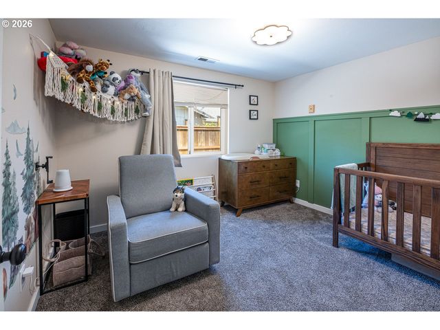 87660 TREK Dr, Veneta, OR 97487