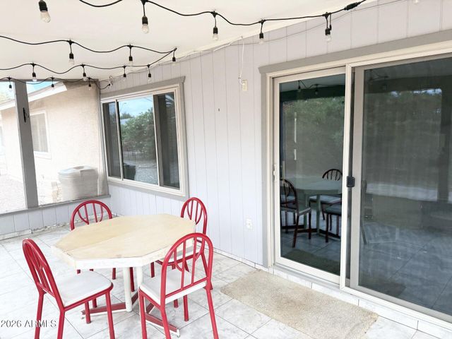 8343 E EMELITA Avenue, Mesa, AZ 85208