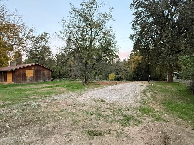 15101 Wonderland Boulevard, Redding, CA 96003