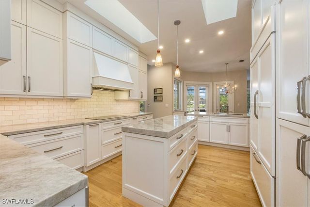 27401 Hidden River CT, Bonita Springs, FL 34134