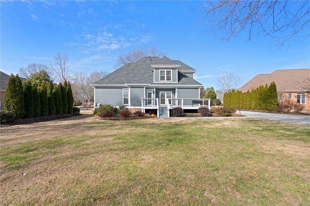 521 Brighton Circle, Easley, SC 29640