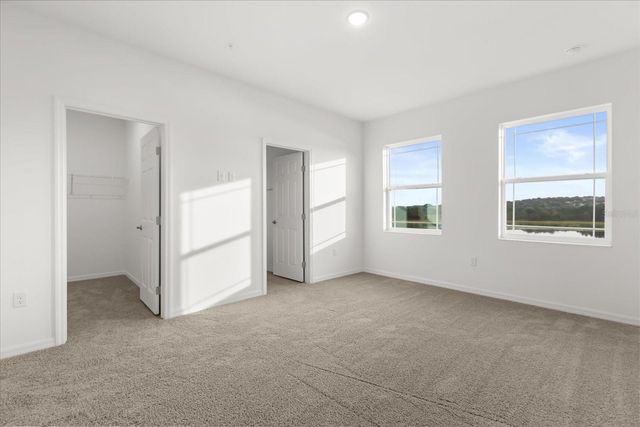 915 LAKEFRONT VILLAGE DRIVE, Clermont, FL 34711